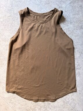 Women’s Tan Lululemon Tank Top